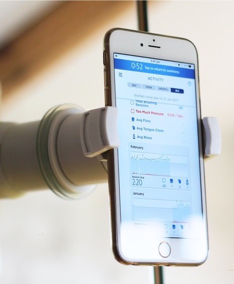 oral b smartphone holder