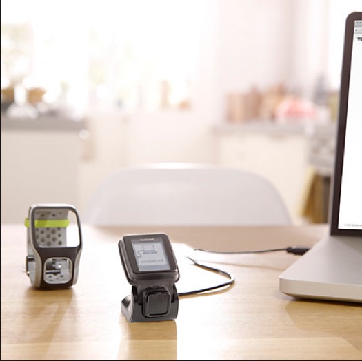 tomtom runner hrm