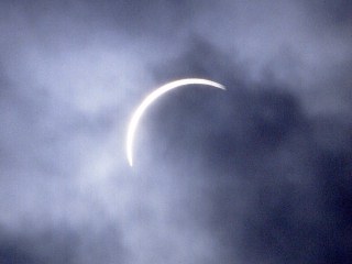 Increasing crescent